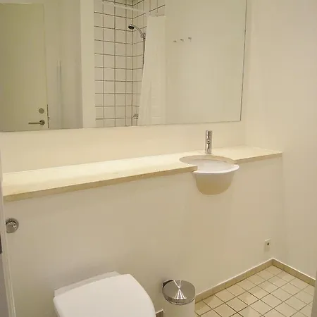 Charming Apartment In Historic City Center København
