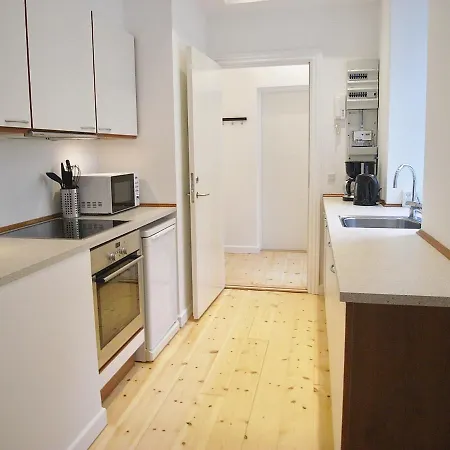 Charming Apartment In Historic City Center Lejlighed